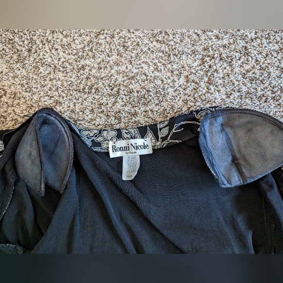 Ronnie Nicole 2 Piece Formal Floor Length Dress / Jacket Set - Size 10 - Picture 13 of 14